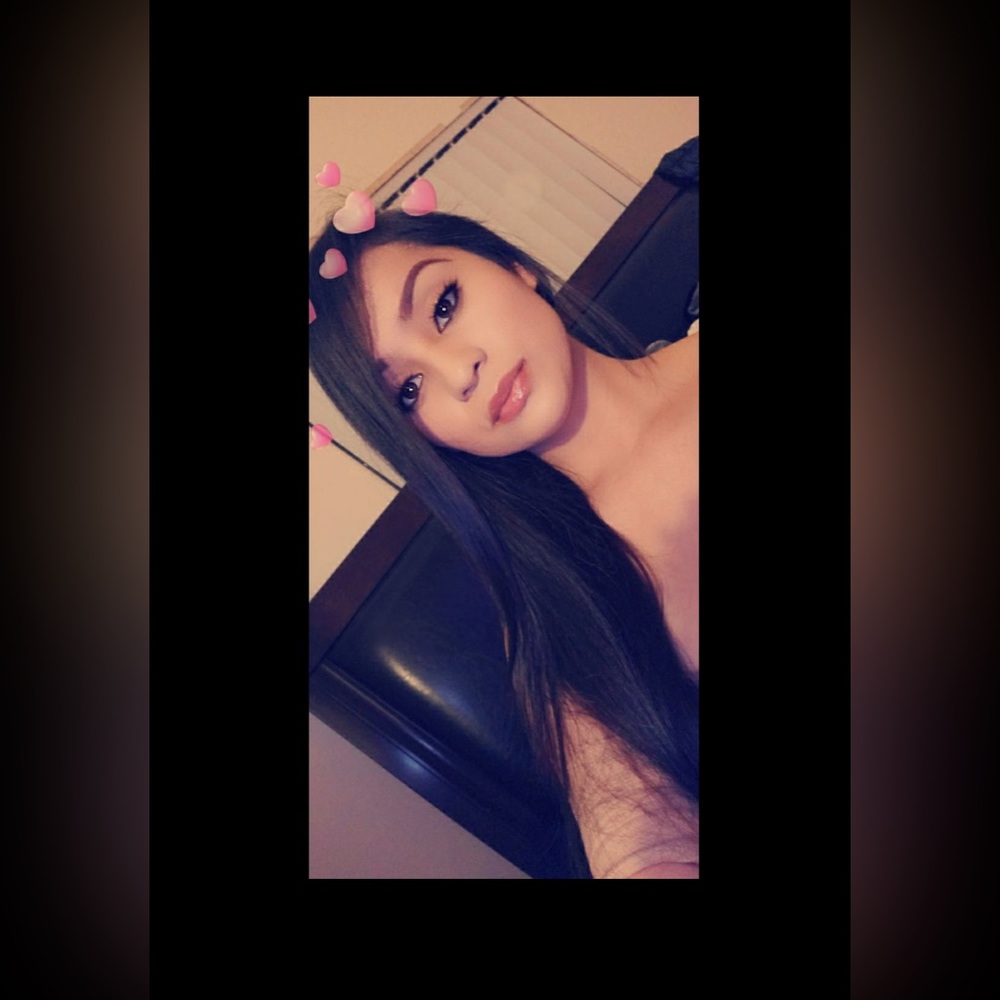 Meet your Posher, Gabriela